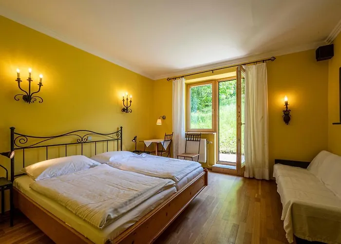 Pensjonat Buehnenwirtshaus Juster *