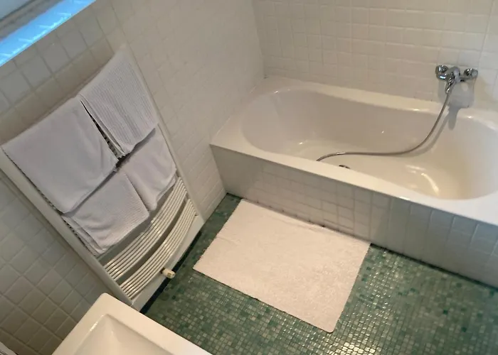 Buehnenwirtshaus Juster